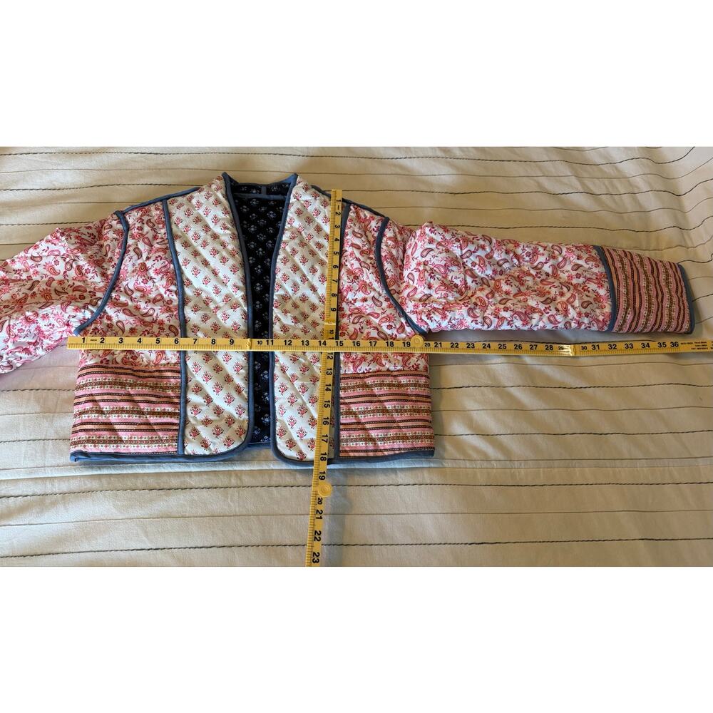 Perbai | Women's Reversible Floral Cropped Quilted Jacket-M - Picture 5 of 5